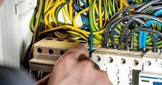 Электрика в частном доме под ключ в Стрежевом - стоимость услуг от 1566 руб.